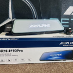 ALPINE DVR-M10PRO Dashcam 9.66 Inch Full Screen Streaming HD 1296p Wi-FI